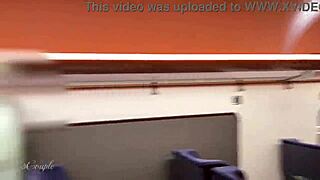 Kipróbáltad már a kockázatos szopást nyilvános vonaton?