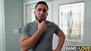 Bokong Besar Harley King Naik Keras Di Aksi Doggy Style