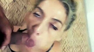 Cantik Asia penurut didominasi dalam adegan intens