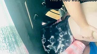 ओएमजी, मैं और बिगबूटिलेट वाइल्ड पार्क में बैंग करते हुए कैच हो गए लोल।