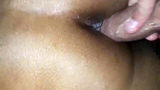 هل تريد رؤية هذا النيك الشرجي اللذيذ؟ أنا أحبه!