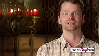 Liderlige par bryder reglerne ved poolen med blowjobs