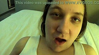 עשיתי קרימפיי לאשתי ההרה אחרי ההודאה שלה בשירותים של הוטרס