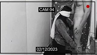 Tangkap Pacar Selingkuh di Cam Sama Cowok Lain, Brondong Jualah!