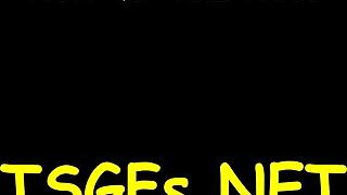 Άντρας με τεράστιο καυλί γαμάει τρανς σφιχτό κώλο με ωμή δύναμη