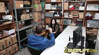 Wah, saya tangkap BBW horny curi dan tebuk kuat di pejabat!