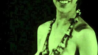 Titkos életem a vintage nagymamával egyre vadabb lesz