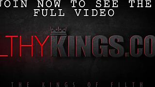 Busty blond Euro milf Caska Akashova knalder sted-søns store pik. Rough POV action med tabu varme.