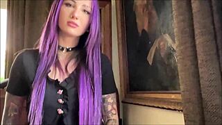 Goth-teen Valerica Steele sprutar på stegbror Alex Adams kuk!