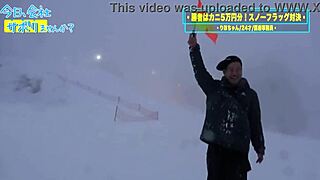 Overvældende tilstedeværelse: Guddommelig skønhed med G-cup bryster der pakker pik.