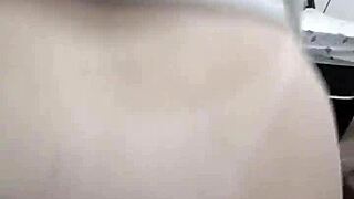 よし、奥さんの友達を呼んで美味しいフェラ。参加する？