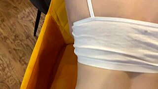 OMG! Petite rooie smeekt stiefpapa om anale maagdelijkheid!