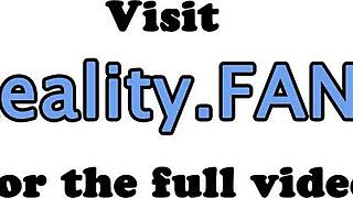 Todella intensiivistä panemista, loppuu spermaan suussa