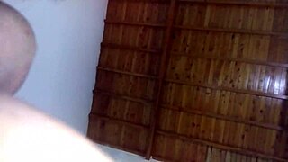 लैटिना टीन 18+ बीएफ को चीट करती है, ब्लैक फ्रेंड की लंड को सक्शन और राइड हार्ड करती है