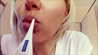 Почему я так ненавижу эти жгучие большие свечи?