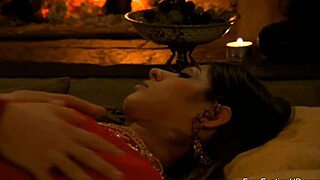 Stout Aziatisch stel toont rauwe seksualiteit in stoommassage! 🔥