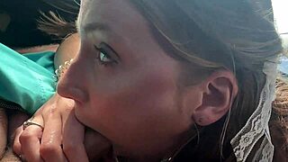 teen 18+ kæreste Macy Meadows bliver vild med offentlig kneppen i centret