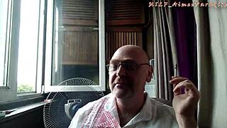 张开腿，性感熟女艾米！