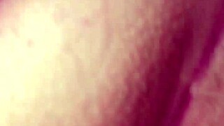 De ce porți lenjerie roșie Victoria Secret dacă înșeli cu fundul ăla mare?