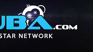 Unterwasser versteckte Kamera fängt Alix & Jennas lesbisches Spiel ein