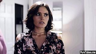 Hej, ljuta milf žena, zašto skočiti u zabavu varanja u trojcu?