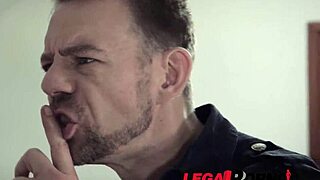 Extrem domstol till fängelse orgie-scen