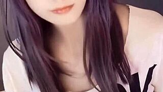 เลดี้บอยผมบ๊อบหูแมวเสียวตัวเองในคลิปส่วนตัว