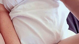 Geil mostohahúg elkapja mostohatestvérét a bugyijával, kétszer is befejezteti