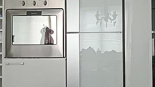 Ugh, aku jelek banget, cuma rutinitas gym singkat dengan leggings ketat, kan, pamerin badan brunette kecil 18+!