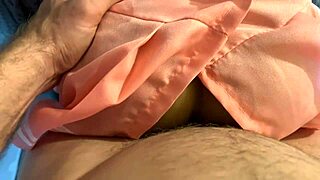 Kann’s nicht glauben, dass ich heute von dieser Silikon-Sexpuppe abgelenkt wurde.