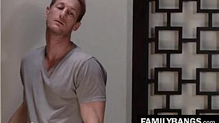 Familybangs Com ⭐ Sløset far knepper stedatter Karlee Grey hårdt