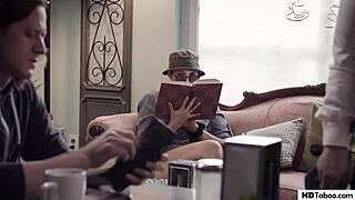 En la Oficina, Bella Rolland, la Secretaria Pawg, Se Escabulle con un Marido Infiel.