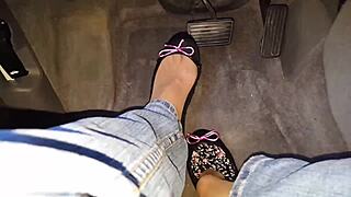 在Facebook上与业余爱好者亲密网络摄像头会话