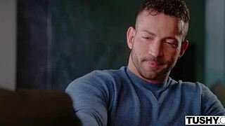 Hazel बुरे लड़के के लिए शरारती एनल प्ले का विरोध क्यों नहीं कर पाती?