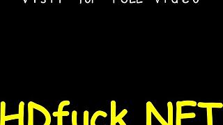 Tjejen älskar intensiv insättningslek