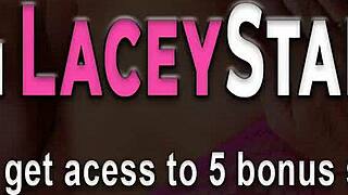 Hei mummo, haluatko ratsastaa sillä lelulla kanssani tänään?