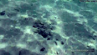 Javno nemška mlada 18+ VeronikaVonk pokaže velike joške na morju, ups opravičujem!