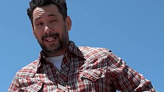 继女Rose Winters 被继父拳交猛钻，狂野一战