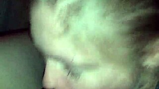 Kolegyňa príde domov na rýchlu kávu a klebetu