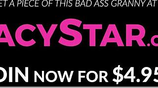 Британская бабушка и молодая подруга жестко трахаются в дикой групповухе