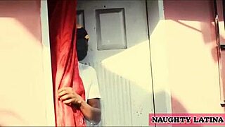 Afrikansk nabos kone suger min store pik tør