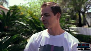 Za kulisami virtualne resničnosti pornografskega snemanja