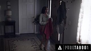 يا، مربية الأطفال كلوي تمبل تم القبض عليها وهي تنيك زوج كريسي لين!