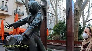 Wow! Milf berpayudara besar Dominno obati corona dengan creampie 4K!