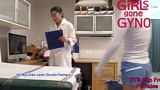 उप्स एसएफडब्ल्यू बीटीएस ऑफ स्टेसी शेपर्ड्स पोडियाट्रिस्ट एग्जाम रूम फन एट गर्ल्सगोनगायनो