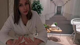 סטפ מאם עוזרת לסטפ סון לסיים במיטה משותפת