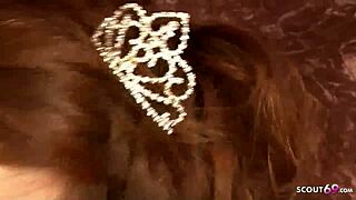 Slatka japanska tinejdžerka namamljena na svršavanje unutra od bogatog klupskog frajera