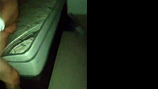 ฉีดเข้าไปในหญิงแต่งงานแบบซักโคลด์ดิบๆ