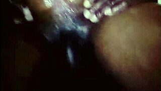 Niplexnija แสดงร่างกายสวยในแอคชั่น