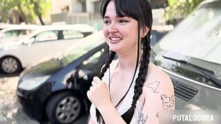 بوتالوكورا - إسبانية ساخنة بصدر كبير تبتلع لبن حبيبها 😍